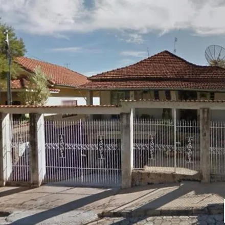 Buy this 4 bed house on Rua Filomena Rezende Vilela in Morada do Sol, Santa Rita do Sapucaí - MG