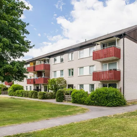 Rent this 5 bed apartment on Sörgårdsgatan 12 in 586 47 Linköping, Sweden