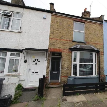 Rent this 1 bed townhouse on Mead Road in London, HA8 6LJ