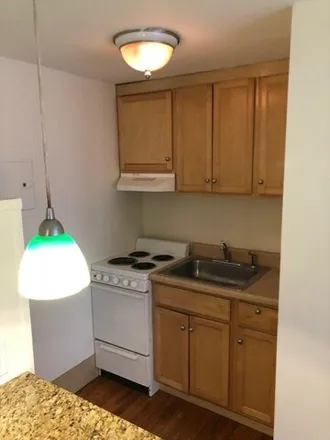 Rent this 1 bed apartment on 131 North Avenue in North Abington, Abington