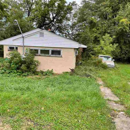 Rent this 2 bed house on 335 West River Road in Flushing, Genesee County