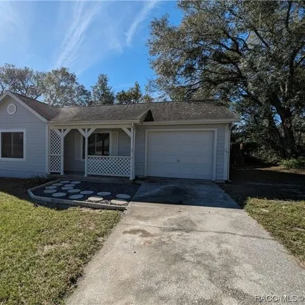 Image 1 - 9598 North Colonial Avenue, Citrus Springs, Citrus Springs, FL 34434, USA - House for sale