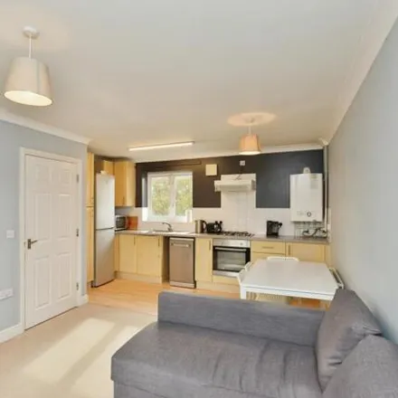 Image 4 - Newlyn Place, Milton Keynes, MK6 2LP, United Kingdom - Apartment for sale