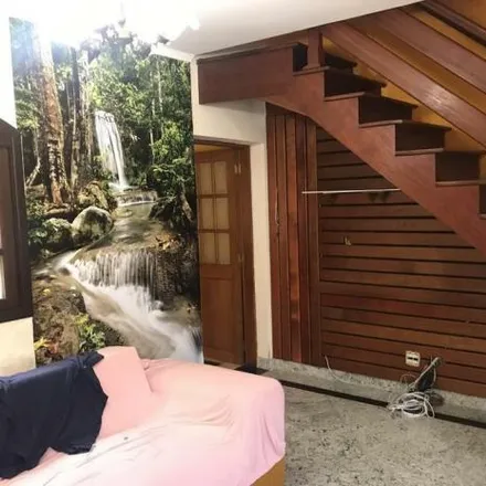 Buy this 3 bed house on Rua Cacilda in Vila Buarque, São Paulo - SP