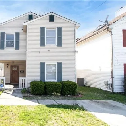 Buy this 3 bed house on 733 Spruce Street in Hampton, VA 23661