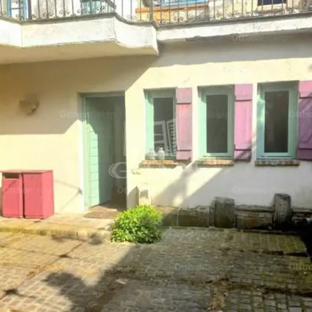Rent this 3 bed apartment on Télapó kisbolt in Dunaharaszti, Dózsa György út