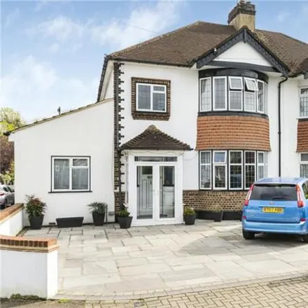 Image 1 - Hurstdene Avenue, Pickhurst, London, BR2 7JQ, United Kingdom - Duplex for sale