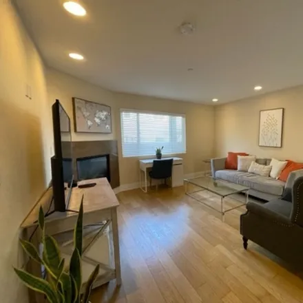 Image 2 - Grand Canal Walk, Los Angeles, CA 90292, USA - House for rent