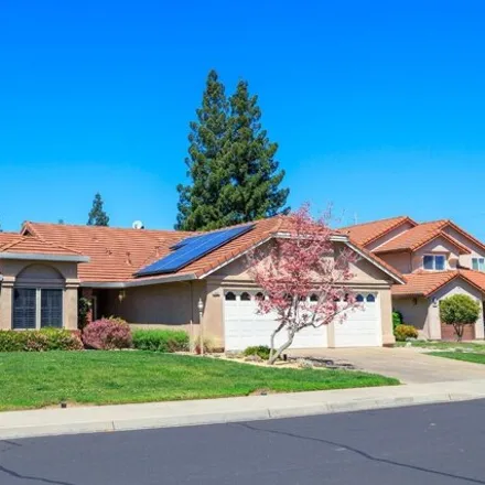 Buy this 3 bed house on 1514 Taggart Street in Oakdale, CA 95361