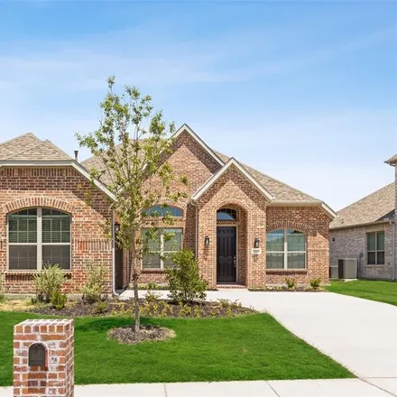 Buy this 4 bed house on 950 Amber Knoll Drive in Rockwall, TX 75087