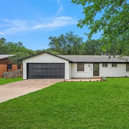 Buy this 3 bed house on 756 Magnolia Drive in Kennedale, Tarrant County