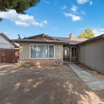 Buy this 3 bed house on 6520 North Poplar Avenue in Fresno, CA 93704