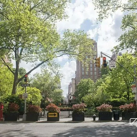 Image 3 - 145 East 22nd Street, New York, NY 10010, USA - Apartment for rent