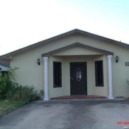 Buy this 3 bed house on 2717 Iris Avenue in Rosa Linda Colonia, McAllen