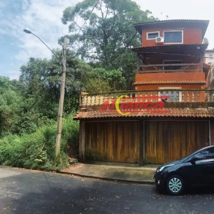 Buy this 3 bed house on Estrada da Mata Fria in Pirucaia, Mairiporã - SP