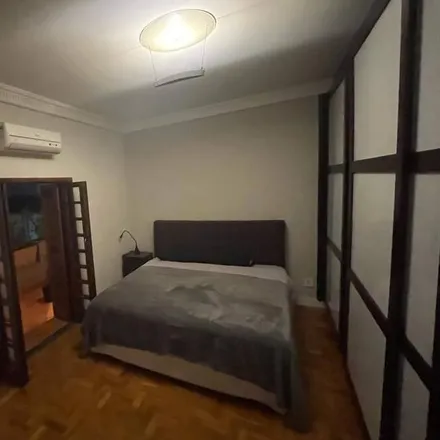 Rent this 2 bed house on Aclimação in São Paulo - SP, 01530-010