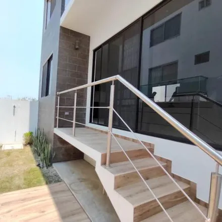 Rent this 3 bed house on Circuito 5 in Colonia Sabina, 86150