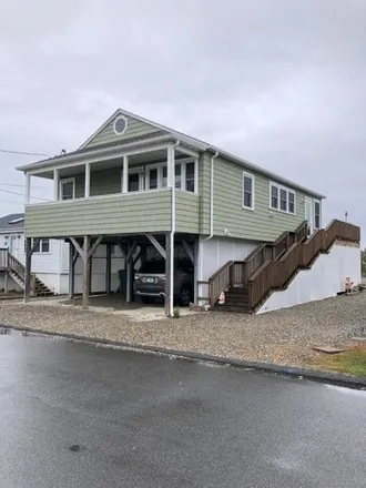 Buy this 2 bed house on 8 Tarpon Avenue in Westbrook, Lower Connecticut River Valley Planning Region