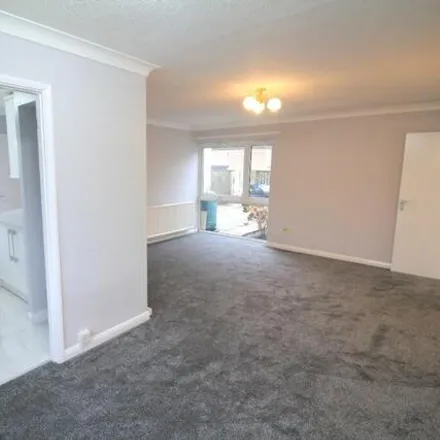 Image 2 - 67 Brentwood, Norwich, NR4 6PN, United Kingdom - House for rent
