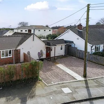 Buy this 3 bed house on Lindford Working Men's Club in Windsor Road, Lindford