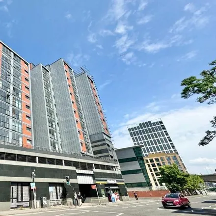 Rent this 2 bed apartment on Nisa Local in Lancefield Quay, Glasgow