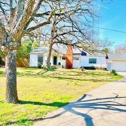 Image 2 - 425 US Highway 175 West, Athens, TX 75751, USA - House for sale