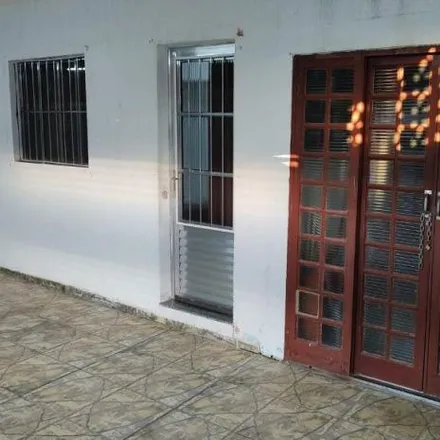 Buy this 3 bed house on Rua Luiz Fávero in Dona Edith de Campos Fávero, Paulínia - SP
