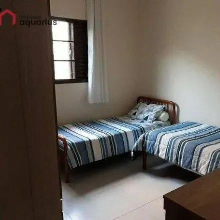 Buy this 3 bed house on Rua das Violetas in Jardim Motorama, São José dos Campos - SP