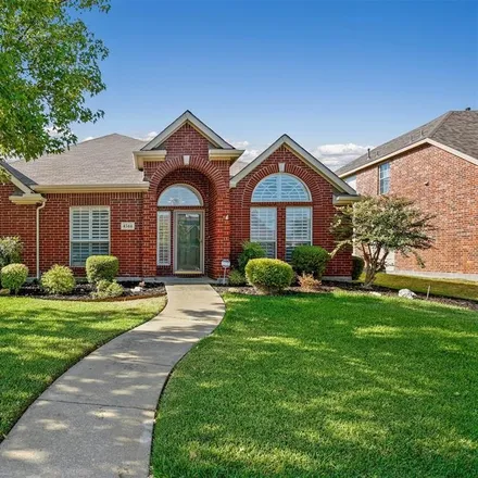Buy this 3 bed house on 4544 Winding Wood Trail in Plano, TX 75024