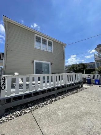 Buy this 3 bed condo on 474 99th Street in Stone Harbor, Cape May County