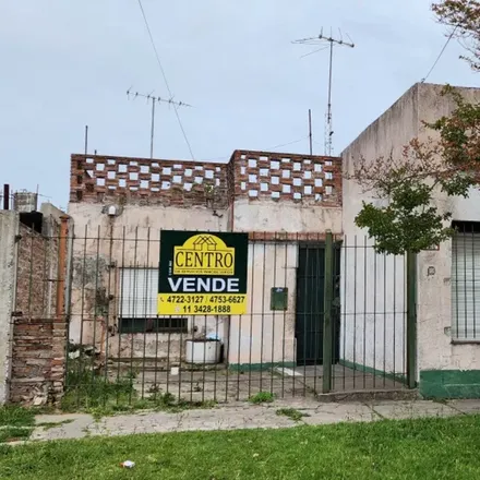 Buy this 2 bed house on 57 - Ballester 6530 in Villa General Eugenio Necochea, 1653 José León Suárez