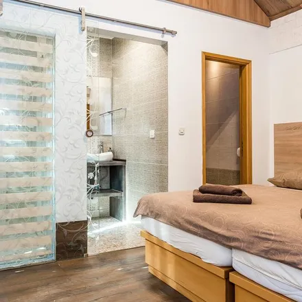 Rent this 5 bed house on Ivinj in 22213 Tisno, Croatia