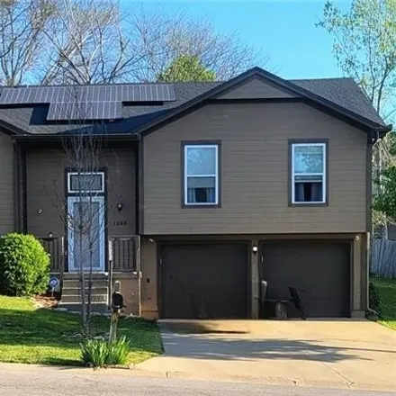 Buy this 4 bed house on 1238 Graystone Drive in Grain Valley, MO 64029
