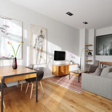 Rent this 2 bed apartment on Gartenstraße 87 in 10115 Berlin, Germany