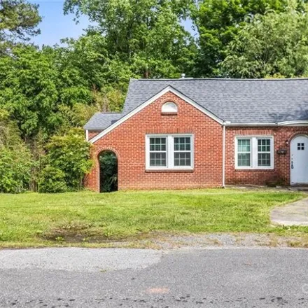 Buy this 3 bed house on 1403 Mc Arver Street in Gastonia, NC 28052