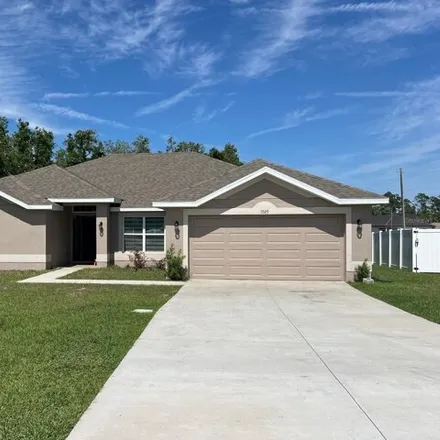 Buy this 4 bed house on 1099 Fraser Place in Polk County, FL 34759
