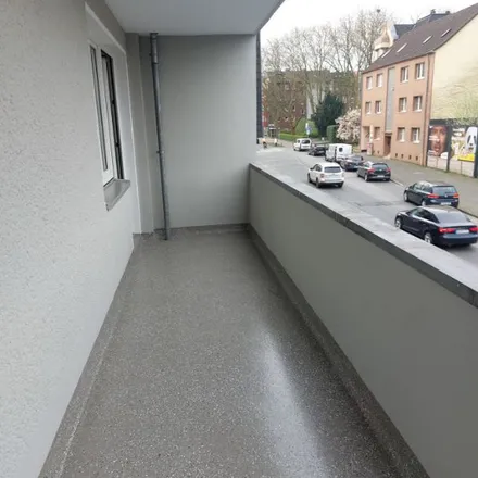 Rent this 3 bed apartment on Blumenthalstraße 2 in 47058 Duisburg, Germany