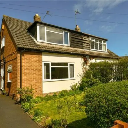 Buy this 3 bed duplex on Newton Park Road in Frankby, CH48 9XE