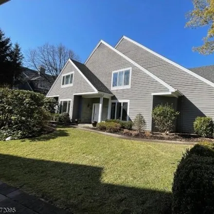 Rent this 3 bed house on 283 Barnstable Drive in Wyckoff, NJ 07481