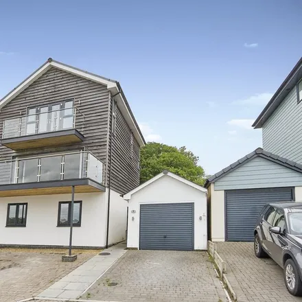 Rent this 5 bed house on Grace Woodford Drive in East Cowes, PO32 6FQ
