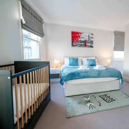 Rent this 2 bed apartment on London in SW1V 3HL, United Kingdom