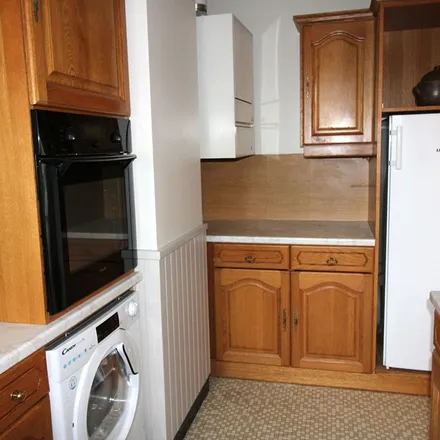 Rent this 3 bed apartment on 54 Rue du 71ème Régiment d'Infanterie in 22000 Saint-Brieuc, France