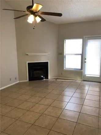 Image 5 - 7109 Silver Dale Drive, Austin, TX 78736, USA - Townhouse for rent
