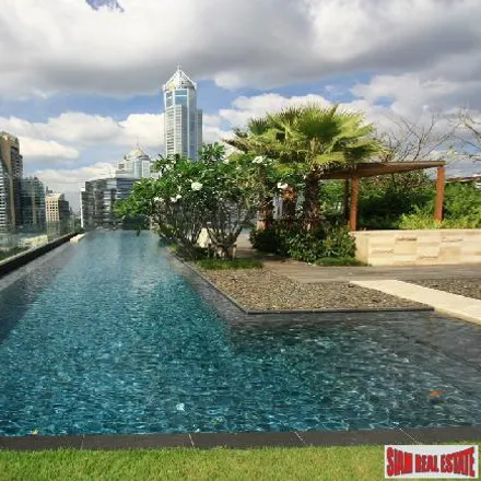 Buy this 3 bed apartment on Elevated Walkway From Lumphini to Benjakitti Park in The Green Miles, Soi Polo