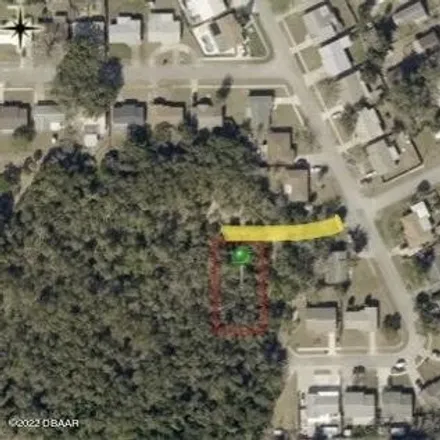 Buy this studio house on 898 Palm Street in Volusia County, FL 32174