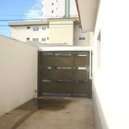 Rent this 5 bed house on Rua Totó Leite in Vila Elisabeth, São Carlos - SP