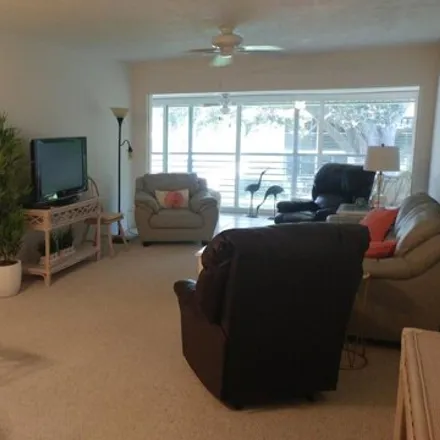 Image 1 - 20 Westwood Avenue, Tequesta, Palm Beach County, FL 33469, USA - Condo for rent