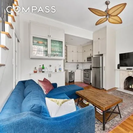 Image 3 - 499 Clinton Street, New York, NY 11231, USA - Apartment for sale