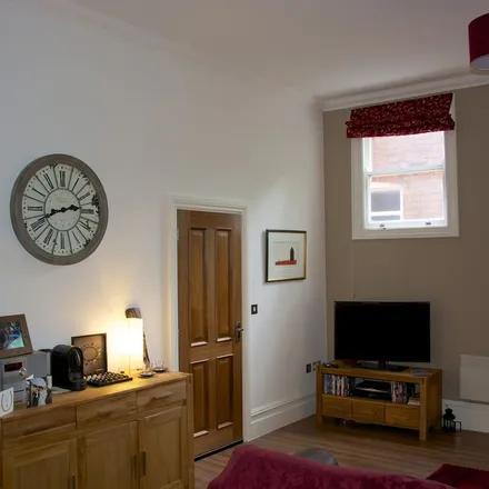 Rent this 1 bed apartment on Woodbourne Rd / Gillhurst Rd in Woodbourne Road, Harborne