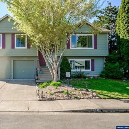 Buy this 4 bed house on 1418 Rushmore Avenue North in Keizer, OR 97303